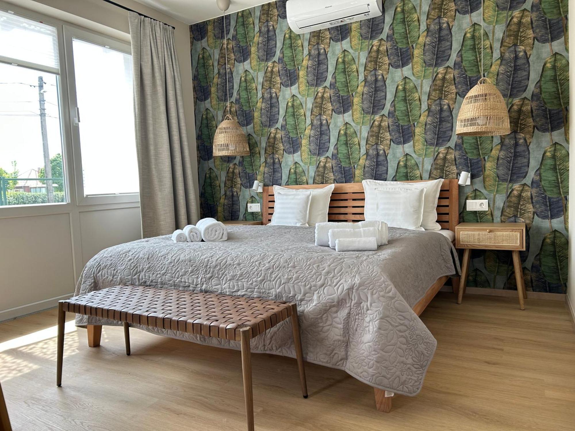 Tulipan Haz Gyal Apartment ภายนอก รูปภาพ